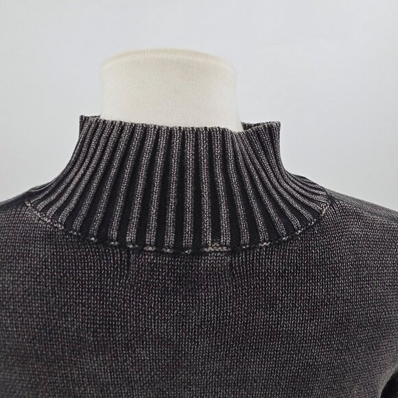 Alison Sheri Womens Grey Sweater With Pink Heart Size S/P Wool & Polyester Blend - Picture 7 of 12